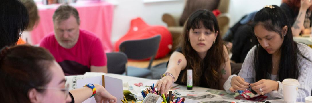 Naslovna fotografija: Sean Patrick Campbell