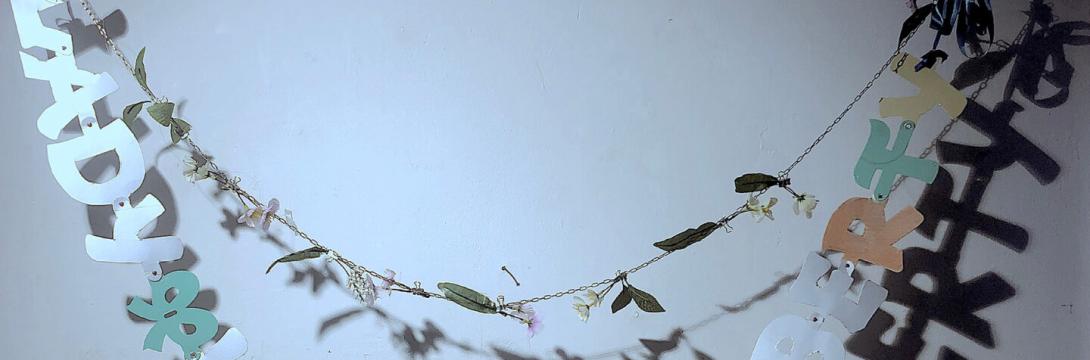 Naslovna podoba: Nina Prader