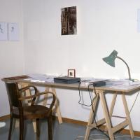 Nerazložljiva odsotnost. Po sledeh kuratorske prakse Igorja Zabela