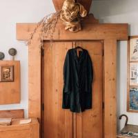 Naslovna podoba:  Blaž Gutman/MGML